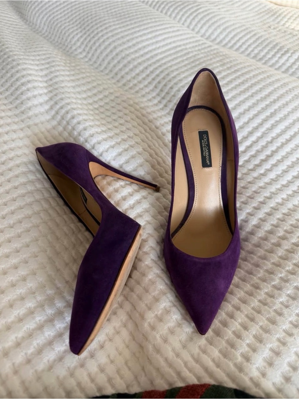 Dolce & Gabbana Purple Suede Pointed Toe Stiletto Pumps
